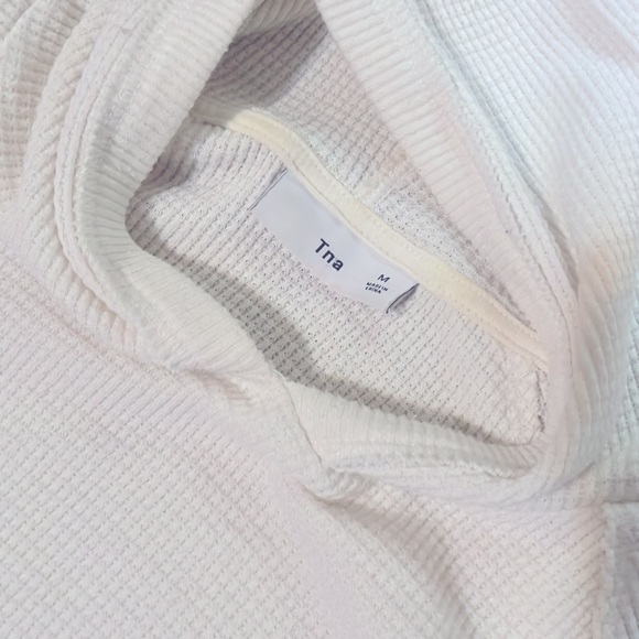 TNA long sleeve waffle - Picture 2 of 3